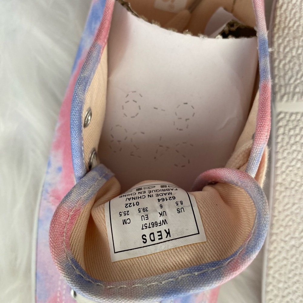 EUC Keds Tie-Dye Canvas Sneakers size 8.5 - Picture 5 of 5